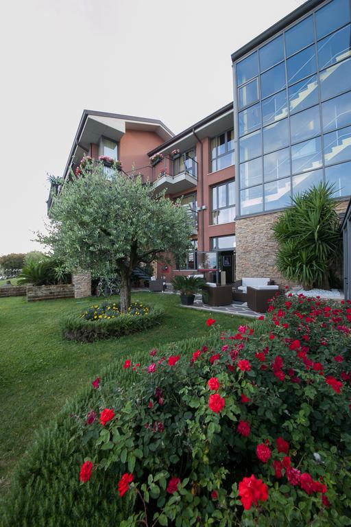 Hotel Aurora Sirmione Ngoại thất bức ảnh