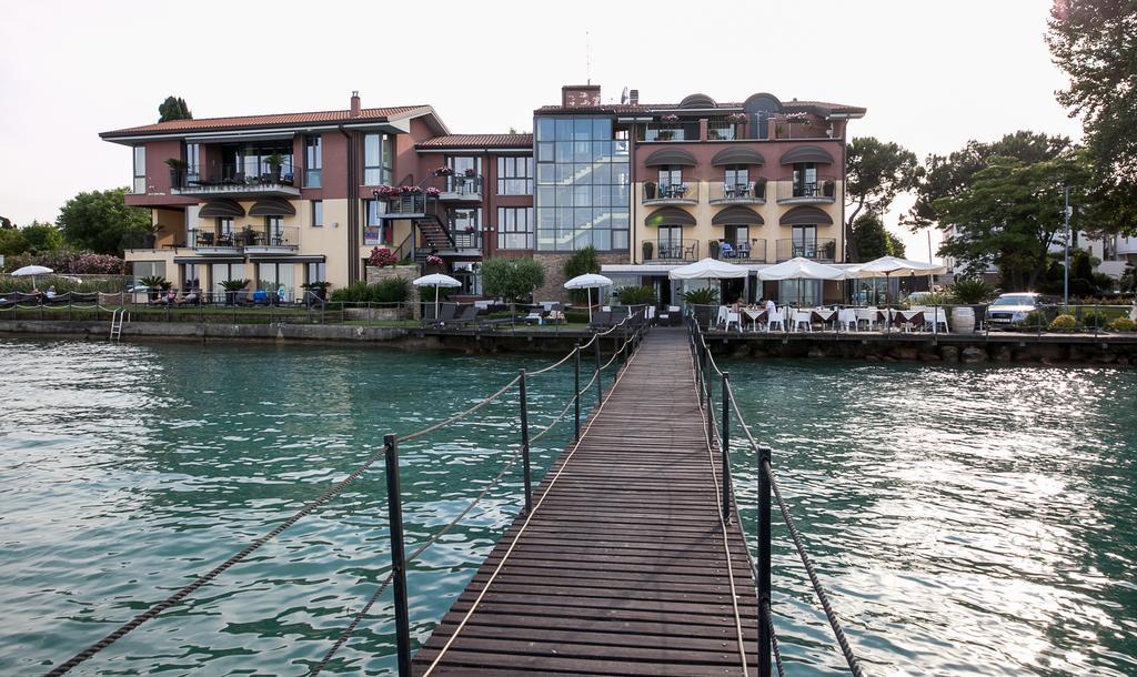 Hotel Aurora Sirmione Ngoại thất bức ảnh